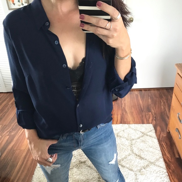 Last 1 | GRACIE Silky Boyfriend Blouse | Navy - Picture 4 of 5